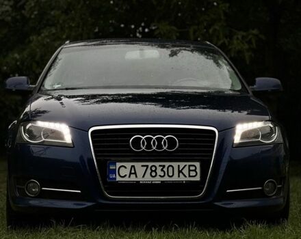 Синий Ауди А3, объемом двигателя 1.6 л и пробегом 310 тыс. км за 8987 $, фото 1 на Automoto.ua