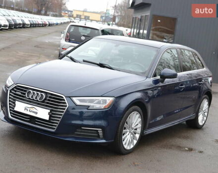 Синій Ауді А3, об'ємом двигуна 1.4 л та пробігом 141 тис. км за 15999 $, фото 1 на Automoto.ua