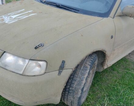 Зеленый Ауди А3, объемом двигателя 1.6 л и пробегом 270 тыс. км за 2337 $, фото 3 на Automoto.ua