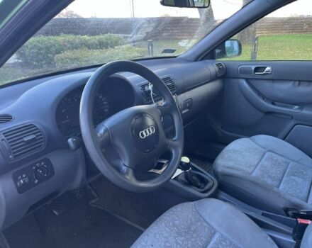 Зеленый Ауди А3, объемом двигателя 1.8 л и пробегом 380 тыс. км за 3000 $, фото 2 на Automoto.ua