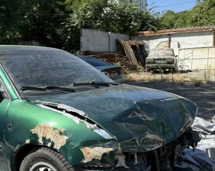 Зеленый Ауди А3, объемом двигателя 1.6 л и пробегом 400 тыс. км за 1550 $, фото 1 на Automoto.ua