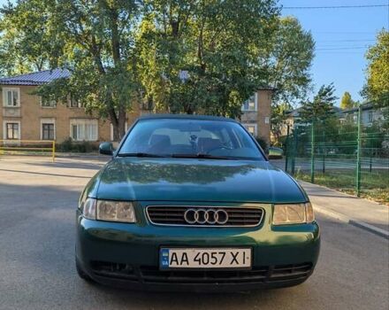 Зеленый Ауди А3, объемом двигателя 1.8 л и пробегом 308 тыс. км за 3300 $, фото 1 на Automoto.ua