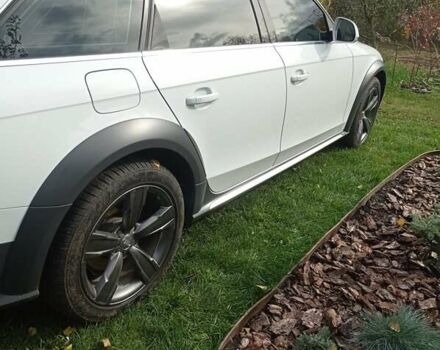 Ауді A4 Allroad 2012 у Дніпро (Дніпропетровську) на Automoto.ua Білий Ауді A4 Allroad, об'ємом двигуна 1.98 л та пробігом 280 тис. км за 15000 $, фото 2 на Automoto.ua