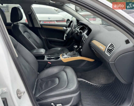 Ауді A4 Allroad 2012 у Львові на Automoto.ua Білий Ауді A4 Allroad, об'ємом двигуна 2 л та пробігом 181 тис. км за 12950 $, фото 12 на Automoto.ua