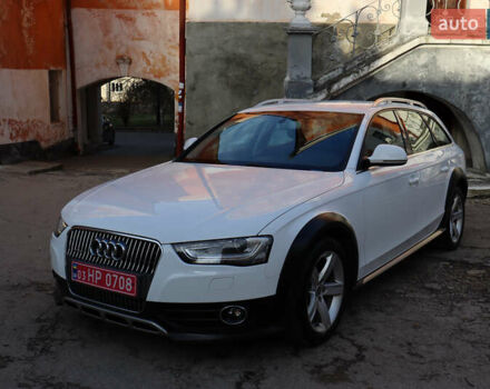 Белый Ауди А4 Олроуд, объемом двигателя 2 л и пробегом 256 тыс. км за 16699 $, фото 1 на Automoto.ua