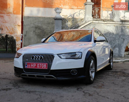 Белый Ауди А4 Олроуд, объемом двигателя 2 л и пробегом 256 тыс. км за 16699 $, фото 5 на Automoto.ua