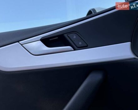 Белый Ауди А4 Олроуд, объемом двигателя 3 л и пробегом 265 тыс. км за 23450 $, фото 32 на Automoto.ua