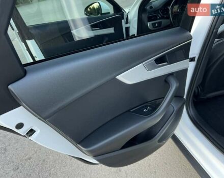 Белый Ауди А4 Олроуд, объемом двигателя 3 л и пробегом 265 тыс. км за 23450 $, фото 52 на Automoto.ua