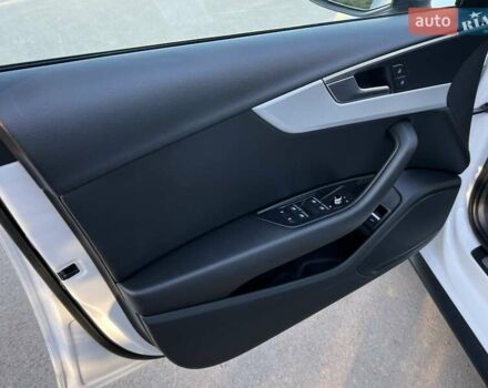 Белый Ауди А4 Олроуд, объемом двигателя 3 л и пробегом 265 тыс. км за 23450 $, фото 30 на Automoto.ua