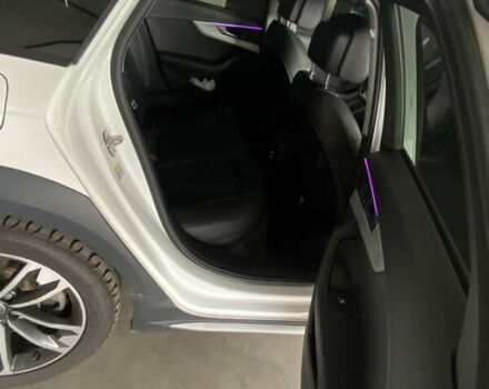 Белый Ауди А4 Олроуд, объемом двигателя 1.98 л и пробегом 205 тыс. км за 22000 $, фото 11 на Automoto.ua