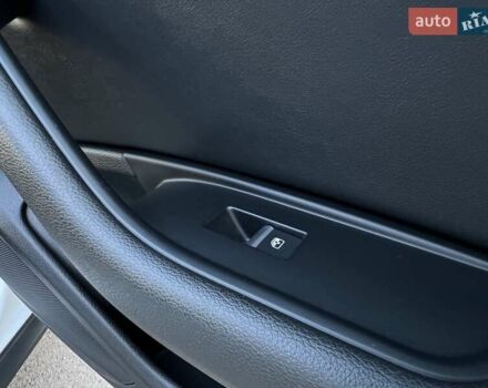 Белый Ауди А4 Олроуд, объемом двигателя 3 л и пробегом 265 тыс. км за 23450 $, фото 77 на Automoto.ua