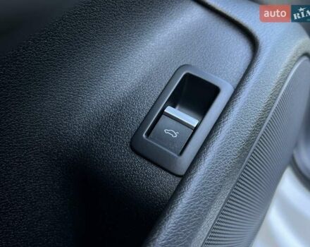 Белый Ауди А4 Олроуд, объемом двигателя 3 л и пробегом 265 тыс. км за 23450 $, фото 31 на Automoto.ua