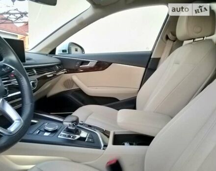 Белый Ауди А4 Олроуд, объемом двигателя 2 л и пробегом 70 тыс. км за 25900 $, фото 11 на Automoto.ua