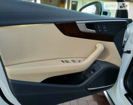 Белый Ауди А4 Олроуд, объемом двигателя 2 л и пробегом 70 тыс. км за 25900 $, фото 12 на Automoto.ua