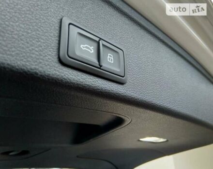 Белый Ауди А4 Олроуд, объемом двигателя 2 л и пробегом 70 тыс. км за 25900 $, фото 20 на Automoto.ua