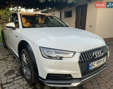 Белый Ауди А4 Олроуд, объемом двигателя 2 л и пробегом 70 тыс. км за 25900 $, фото 5 на Automoto.ua