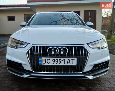 Белый Ауди А4 Олроуд, объемом двигателя 2 л и пробегом 70 тыс. км за 25900 $, фото 1 на Automoto.ua
