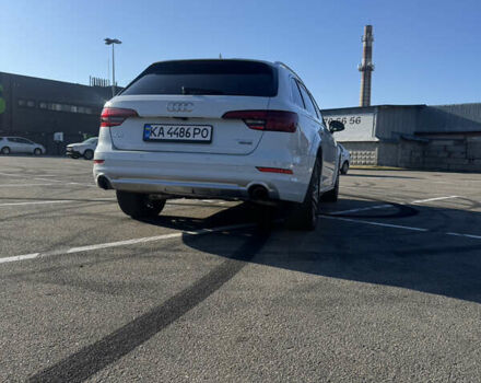 Белый Ауди А4 Олроуд, объемом двигателя 1.98 л и пробегом 53 тыс. км за 21500 $, фото 6 на Automoto.ua