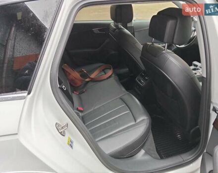 Белый Ауди А4 Олроуд, объемом двигателя 1.98 л и пробегом 53 тыс. км за 27500 $, фото 8 на Automoto.ua