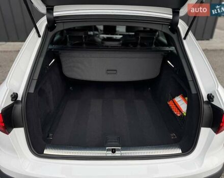 Белый Ауди А4 Олроуд, объемом двигателя 2 л и пробегом 129 тыс. км за 36900 $, фото 27 на Automoto.ua