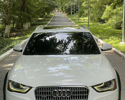 Білий Ауді A4 Allroad, об'ємом двигуна 1.98 л та пробігом 235 тис. км за 12999 $, фото 1 на Automoto.ua