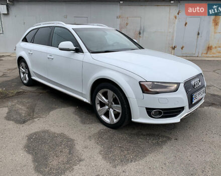 Білий Ауді A4 Allroad, об'ємом двигуна 1.98 л та пробігом 212 тис. км за 12500 $, фото 1 на Automoto.ua