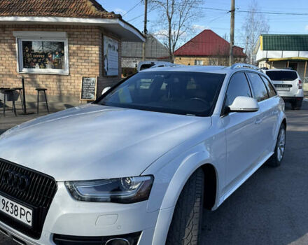 Белый Ауди А4 Олроуд, объемом двигателя 2 л и пробегом 136 тыс. км за 15500 $, фото 1 на Automoto.ua