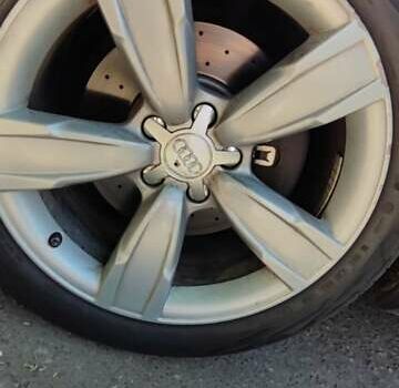 Черный Ауди А4 Олроуд, объемом двигателя 2 л и пробегом 172 тыс. км за 12100 $, фото 18 на Automoto.ua