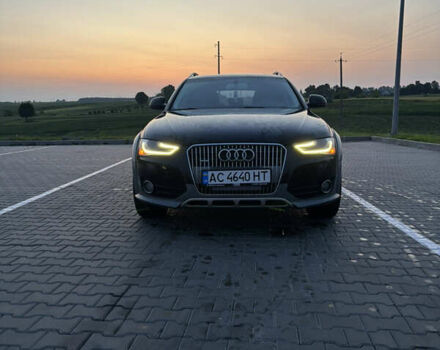 Черный Ауди А4 Олроуд, объемом двигателя 1.98 л и пробегом 285 тыс. км за 15000 $, фото 5 на Automoto.ua