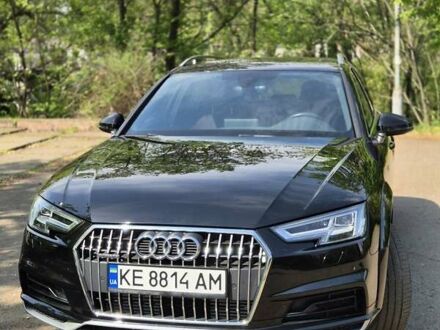 Ауди А4 Олроуд 2017 в Кривом Роге на Automoto.ua Черный Ауди А4 Олроуд, объемом двигателя 1.98 л и пробегом 183 тыс. км за 25500 $, фото 1 на Automoto.ua
