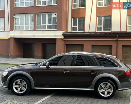 Коричневый Ауди А4 Олроуд, объемом двигателя 3 л и пробегом 325 тыс. км за 16400 $, фото 3 на Automoto.ua