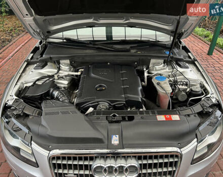 Серый Ауди А4 Олроуд, объемом двигателя 2 л и пробегом 207 тыс. км за 10999 $, фото 74 на Automoto.ua