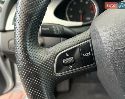 Серый Ауди А4 Олроуд, объемом двигателя 2 л и пробегом 207 тыс. км за 10999 $, фото 36 на Automoto.ua