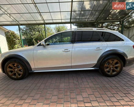 Серый Ауди А4 Олроуд, объемом двигателя 2 л и пробегом 207 тыс. км за 10900 $, фото 1 на Automoto.ua