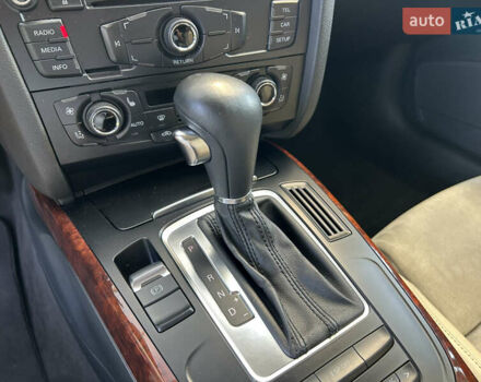 Серый Ауди А4 Олроуд, объемом двигателя 2 л и пробегом 207 тыс. км за 10900 $, фото 32 на Automoto.ua