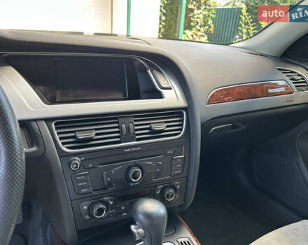 Серый Ауди А4 Олроуд, объемом двигателя 2 л и пробегом 207 тыс. км за 10900 $, фото 28 на Automoto.ua