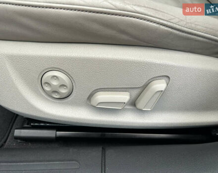 Серый Ауди А4 Олроуд, объемом двигателя 2 л и пробегом 207 тыс. км за 10999 $, фото 32 на Automoto.ua