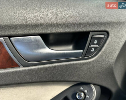 Серый Ауди А4 Олроуд, объемом двигателя 2 л и пробегом 207 тыс. км за 10900 $, фото 44 на Automoto.ua