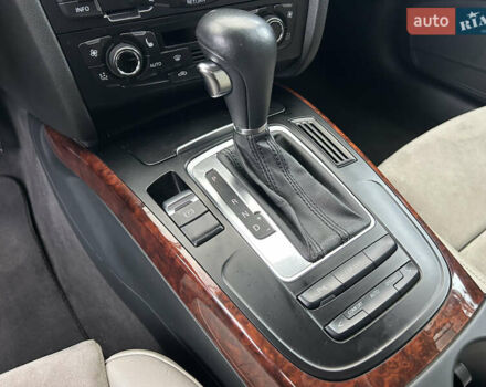 Серый Ауди А4 Олроуд, объемом двигателя 2 л и пробегом 207 тыс. км за 10999 $, фото 42 на Automoto.ua