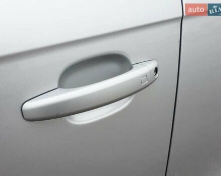 Серый Ауди А4 Олроуд, объемом двигателя 2 л и пробегом 207 тыс. км за 12777 $, фото 19 на Automoto.ua