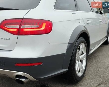 Серый Ауди А4 Олроуд, объемом двигателя 2 л и пробегом 207 тыс. км за 12777 $, фото 31 на Automoto.ua