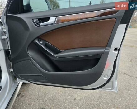 Серый Ауди А4 Олроуд, объемом двигателя 2 л и пробегом 207 тыс. км за 12777 $, фото 79 на Automoto.ua