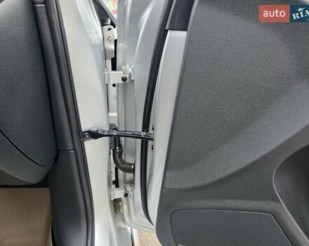 Серый Ауди А4 Олроуд, объемом двигателя 2 л и пробегом 207 тыс. км за 12777 $, фото 73 на Automoto.ua