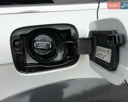 Серый Ауди А4 Олроуд, объемом двигателя 2 л и пробегом 207 тыс. км за 12777 $, фото 35 на Automoto.ua