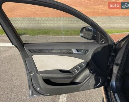 Серый Ауди А4 Олроуд, объемом двигателя 2 л и пробегом 195 тыс. км за 18999 $, фото 4 на Automoto.ua