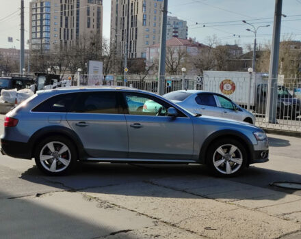 Сірий Ауді A4 Allroad, об'ємом двигуна 2 л та пробігом 165 тис. км за 16990 $, фото 9 на Automoto.ua