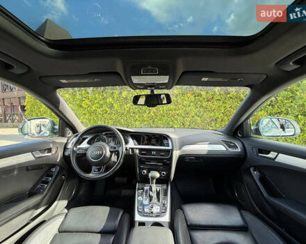 Серый Ауди А4 Олроуд, объемом двигателя 2 л и пробегом 191 тыс. км за 13999 $, фото 4 на Automoto.ua
