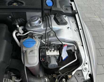 Сірий Ауді A4 Allroad, об'ємом двигуна 1.98 л та пробігом 125 тис. км за 15999 $, фото 21 на Automoto.ua