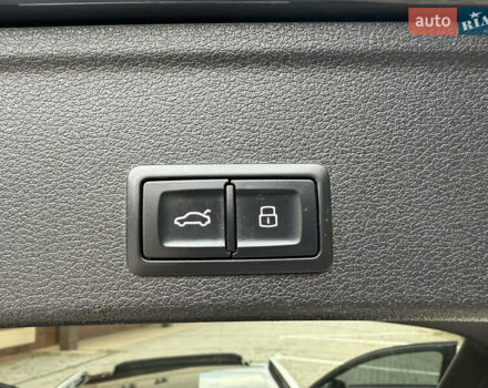 Сірий Ауді A4 Allroad, об'ємом двигуна 2 л та пробігом 157 тис. км за 21200 $, фото 47 на Automoto.ua