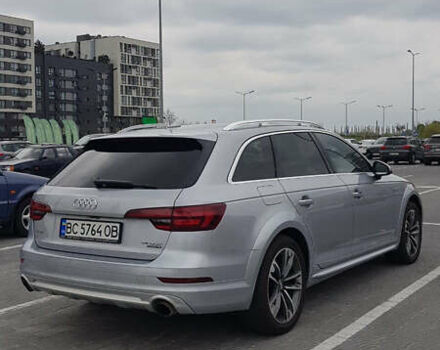 Сірий Ауді A4 Allroad, об'ємом двигуна 2 л та пробігом 71 тис. км за 25400 $, фото 13 на Automoto.ua